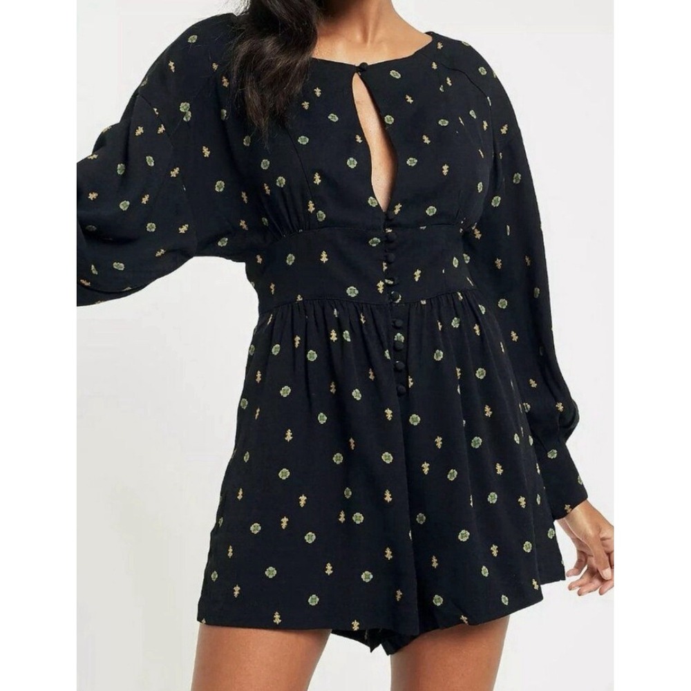 Free People Love Grows Long Sleeve Romper Keyhole Fairy Boho Black SZ M Medium